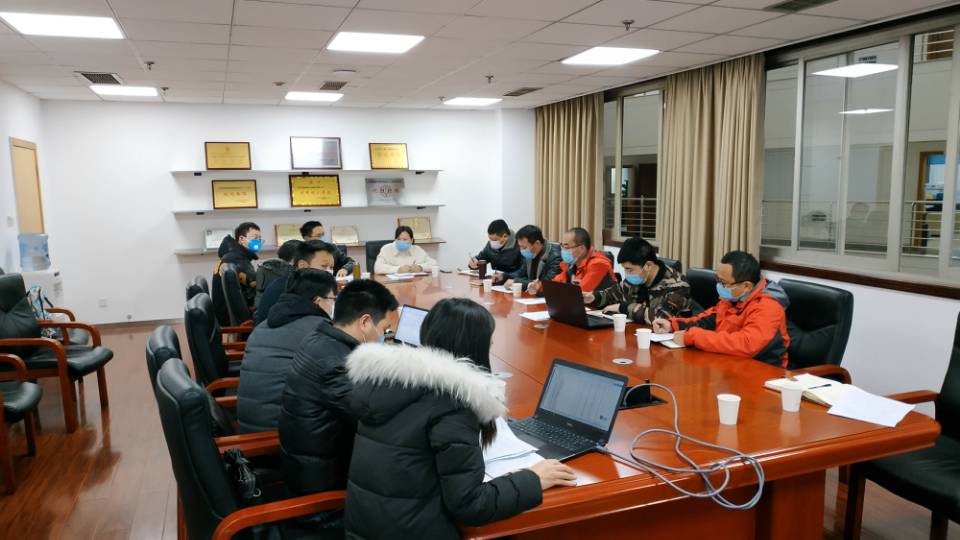 橋梁工程分公司籌備組組織召開成綿蒼巴 高架橋項目調(diào)整概算討論會