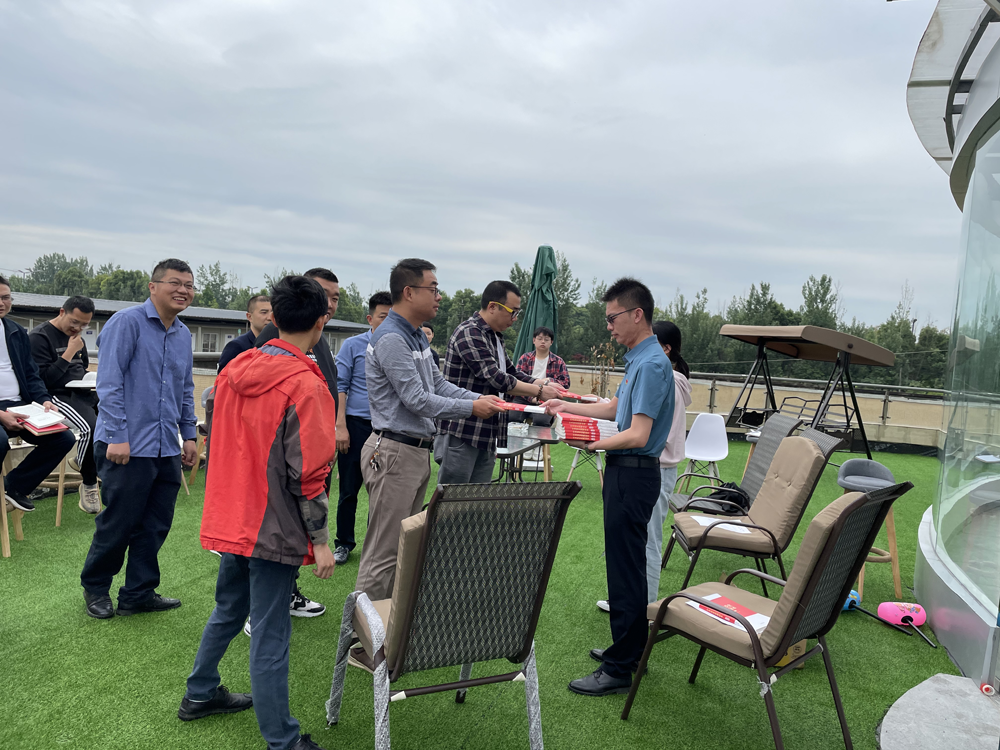 悅讀黨史  薪火傳承 ——公路分公司黨總支組織各支部開展讀書分享活動(dòng)